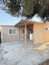 809 E Colton Ave, Unit AUCMGG in Redlands, CA - Building Photo - Building Photo