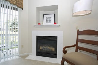 The Cove at Avon Lake in Avon Lake, OH - Foto de edificio - Interior Photo