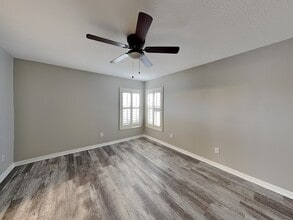 10113 36th Ct E in Parrish, FL - Building Photo - Building Photo