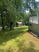 502 Greenbriar Dr in West Jefferson, NC - Building Photo - Building Photo