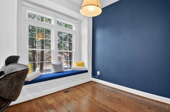 504 N Thomas St in Arlington, VA - Building Photo - Building Photo