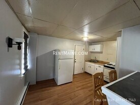 23-25 Fourth St. in Bangor, ME - Building Photo