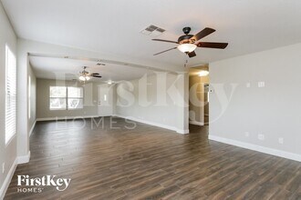 2863 W San Carlos Ln in San Tan Valley, AZ - Foto de edificio - Building Photo