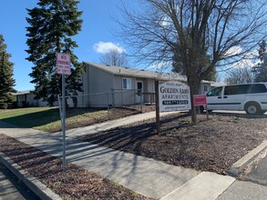 Golden Arms Apartments in Goldendale, WA - Foto de edificio - Building Photo