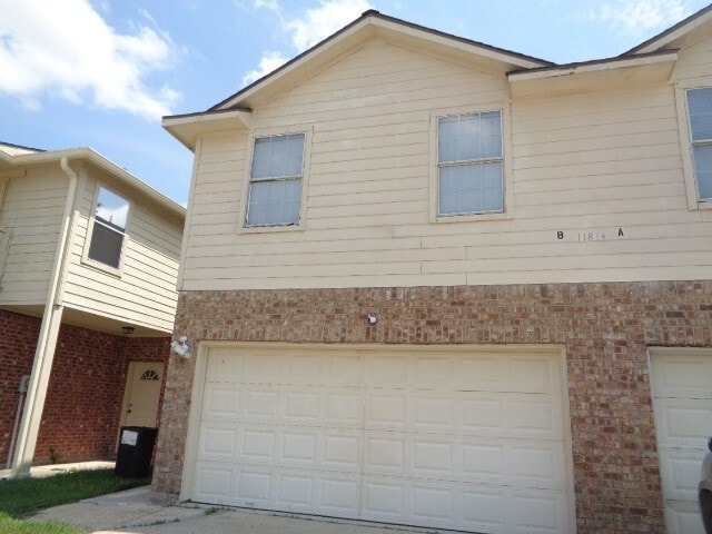 property at 11814 Chetman Dr