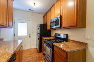 3437 N Lakewood Ave-Unit -3437-3 in Chicago, IL - Building Photo - Building Photo