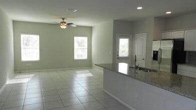 9902 Baden Ln in Austin, TX - Building Photo - Building Photo