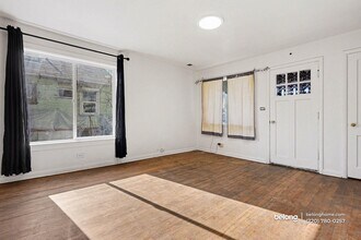 2040 S Fox St in Denver, CO - Building Photo - Building Photo