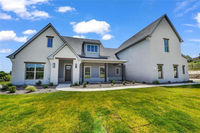 300 Tiara Trl in Fort Worth, TX - Building Photo