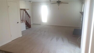 208 Henwick Ct in Chesapeake, VA - Building Photo - Building Photo