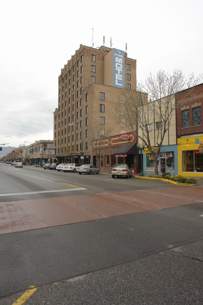 Cascadian Apartments in Wenatchee, WA - Foto de edificio - Building Photo