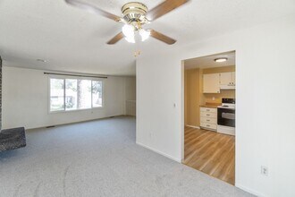 10307-10309 N Hooper Rd in Spokane, WA - Building Photo - Building Photo
