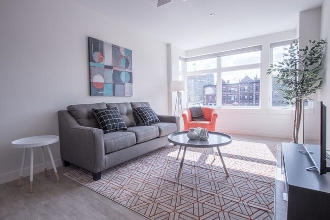 900 Beacon St in Boston, MA - Building Photo - Building Photo