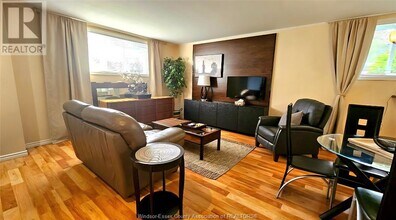 1805 Northway Ave in Windsor, ON - Building Photo - Building Photo