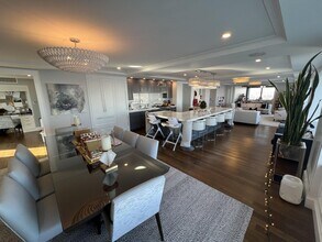 85 E India Row, Unit 37ABC in Boston, MA - Building Photo - Building Photo