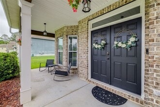 121 Cypress Loop in Bloomingdale, GA - Foto de edificio - Building Photo