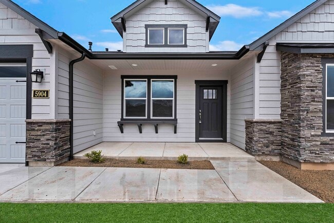 5904 Lekeitio Dr in Nampa, ID - Building Photo - Building Photo