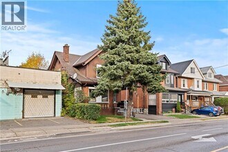 88 Gage Ave S in Hamilton, ON - Building Photo - Building Photo