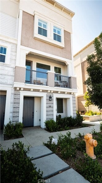 property at 131 N 1st Ave