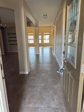 147 Pacifico Dr in Laredo, TX - Building Photo - Building Photo