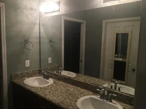 2310 Elliott Ave, Unit 405 in Nashville, TN - Building Photo - Building Photo