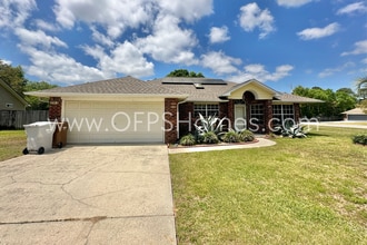2739 Baylen Ct in Navarre, FL - Building Photo - Building Photo