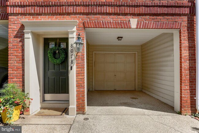 8078 Sebon Dr in Vienna, VA - Building Photo - Building Photo