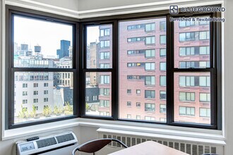 145 4th Ave in New York, NY - Foto de edificio - Building Photo