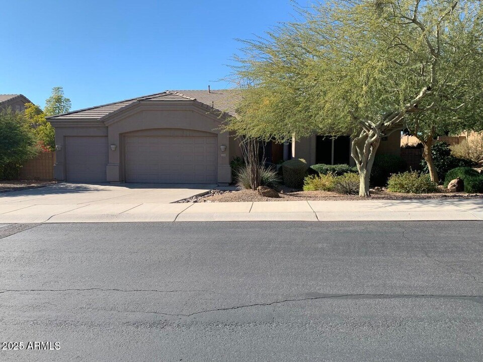 10844 N 126th Way in Scottsdale, AZ - Building Photo