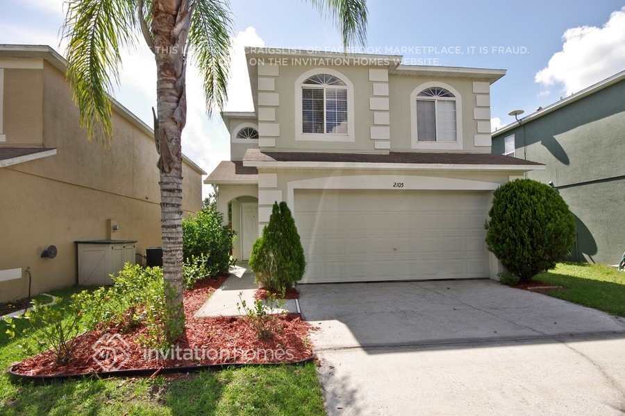 2105 Stone Abbey Blvd in Orlando, FL - Building Photo