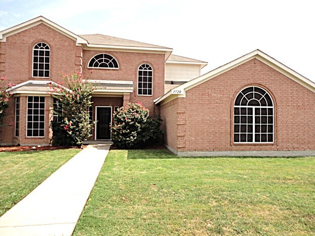property at 1720 Triumph Trl
