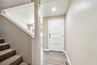 4312 Botticelli in Lake Oswego, OR - Building Photo - Building Photo