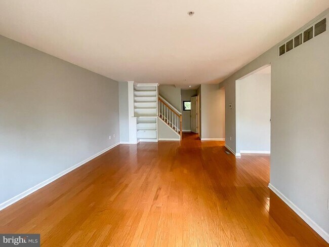 property at 1106 Cherry Wood Ct