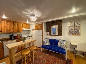 11 William St in Cambridge, MA - Building Photo - Building Photo