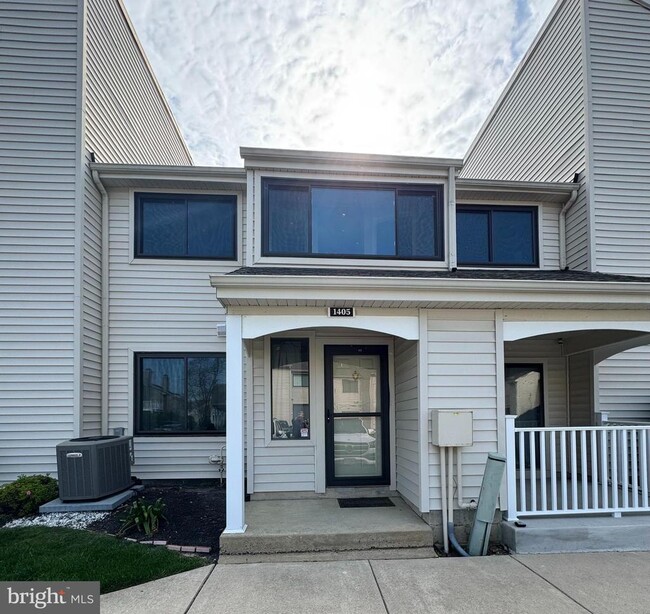 property at 1405 Roberts Way