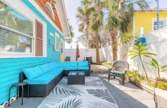 212 S Wild Olive Ave in Daytona Beach, FL - Building Photo - Building Photo
