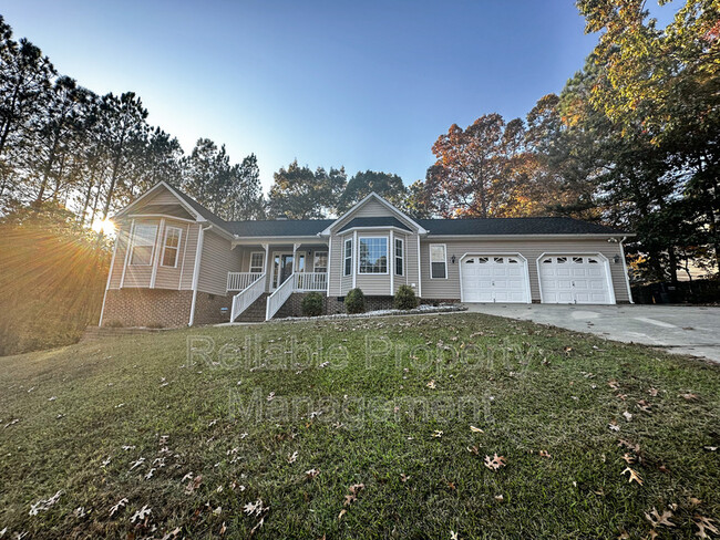 400 Black Forest Dr in Clayton, NC - Building Photo - Building Photo