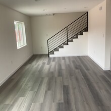 650 Burger Ave, Unit 648 in East Los Angeles, CA - Building Photo - Building Photo