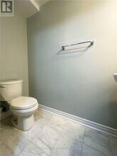 95 Valleycreek Dr in Brampton, ON - Building Photo - Building Photo