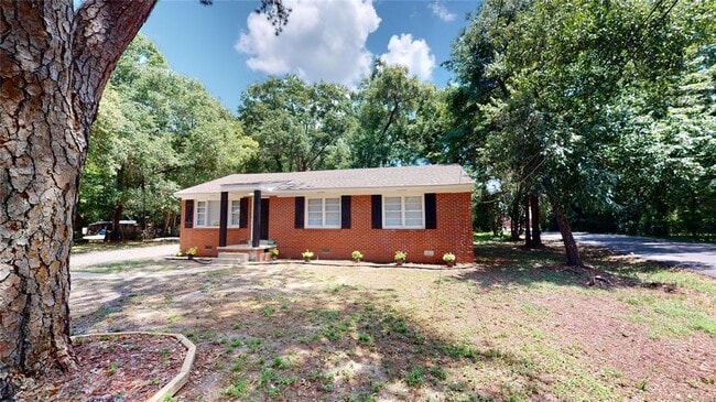 property at 3210 Wade St