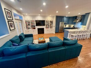 3700 N Hermitage Ave in Chicago, IL - Building Photo - Building Photo