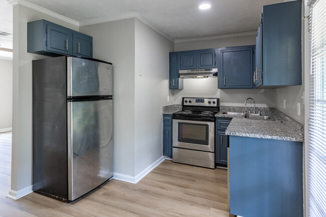 Downtown Athens Condos! in Athens, GA - Building Photo - Interior Photo