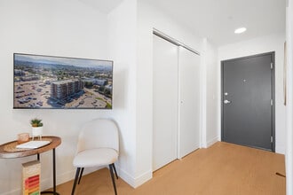 The Woods at Willow Park in Kelowna, BC - Building Photo - Building Photo