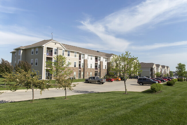 Tradition Pointe in Ankeny, IA - Foto de edificio - Building Photo