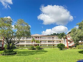 204 Brighton E in Boca Raton, FL - Building Photo