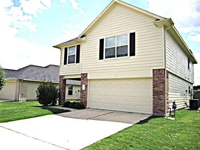 property at 22323 Queenbury Hills Dr