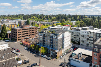 Luminaire Condominium in Seattle, WA - Foto de edificio - Building Photo