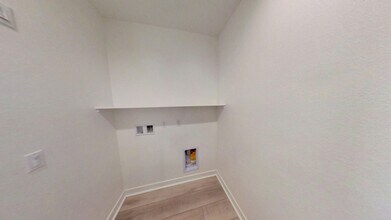 1627 Vlg Grn Wy in Beaumont, CA - Building Photo - Building Photo