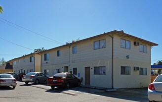 3333 Stockton Blvd Apartamentos