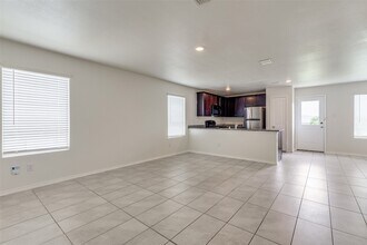 345 Pueblo Bonito Trl in Haslet, TX - Building Photo - Building Photo